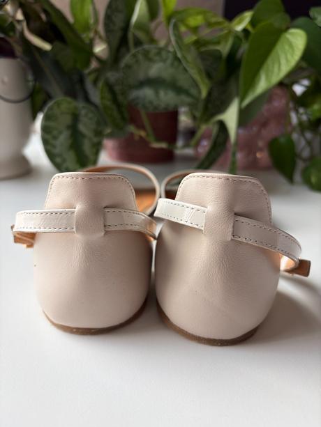 Shapen barefoot sandálky lily 3.0 beige, veľ.39r, 39