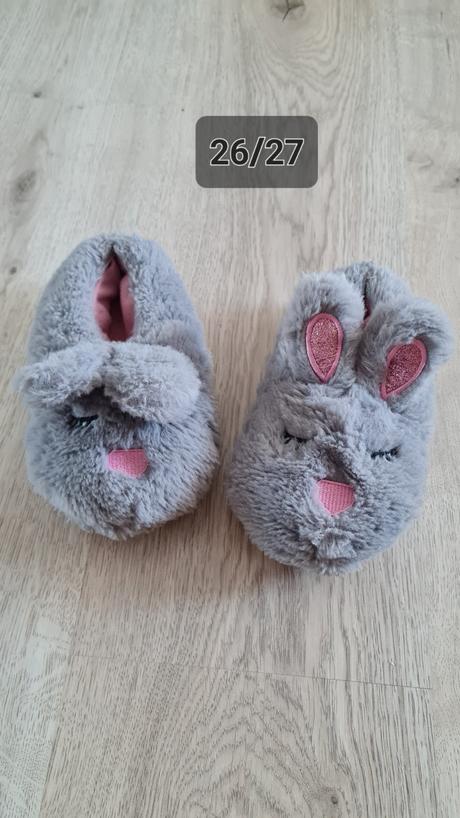 Topánky od 19-29, 24