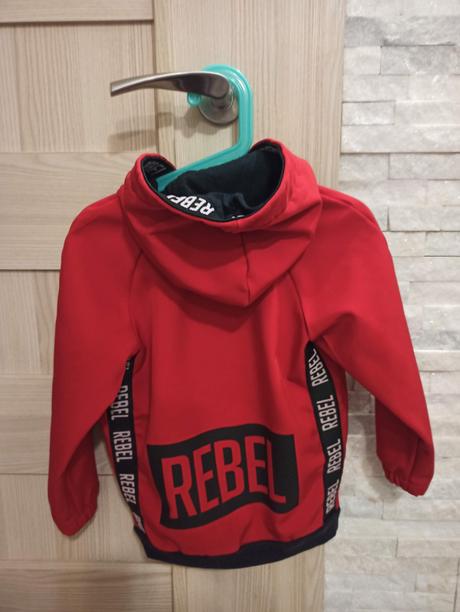 Bunda rebel, rebel kids,110