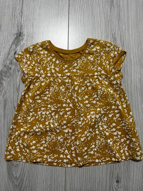 Kvietkované kratkorukavove tricka, next,92