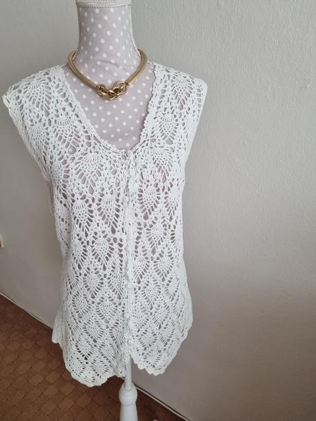 Biela háčkovaná dlhšia vesta l/xl, xl