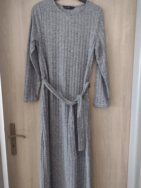 Saty úpletove, tesco,38