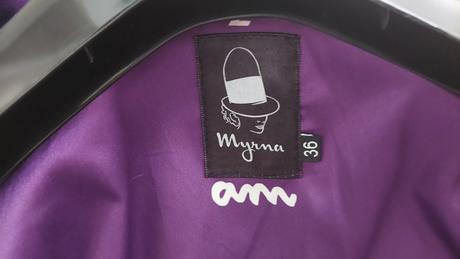 Krásne dámske sako, s