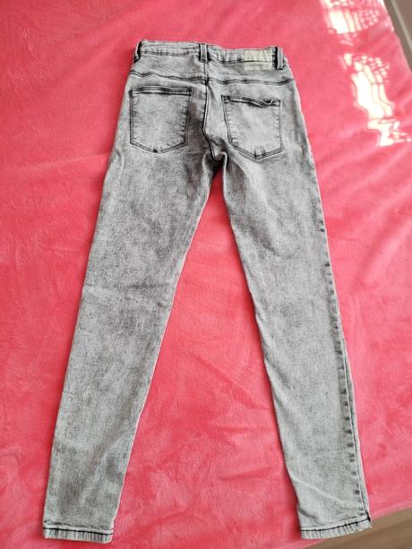 Reserved krásne moderné rifle 158, reserved,158