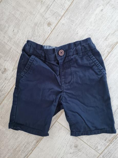 2 ks krátkych nohavíc, f&f,110