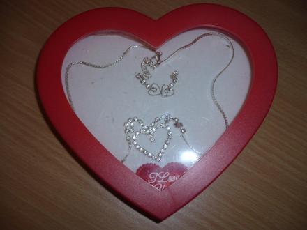 Suprava retiazka+naušnice,