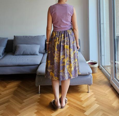 Vintage sukna 80s krásna latka, 42