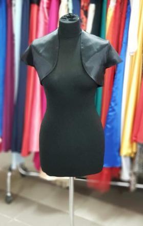 Čierne satenove bolerko - veľkosť xs, xs