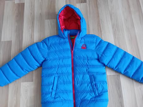 Zimna bunda, benetton,152