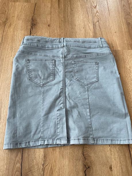 Damska sukna, timeout,38