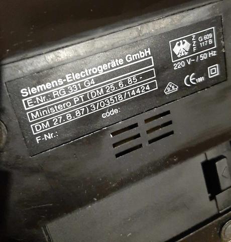 Budík digitálne hodiny rádio 2v1retro, siemens