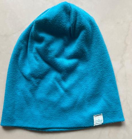 Tyrkysovo modrá jesenna / jarná čiapka, 92