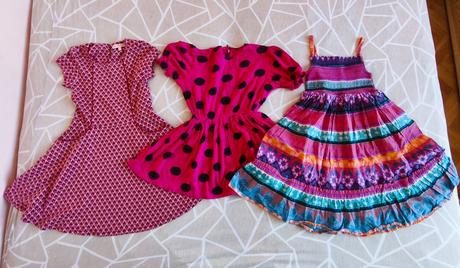 Balík dievčenského oblečenia 110, 116, 122 + obuv, 104–116