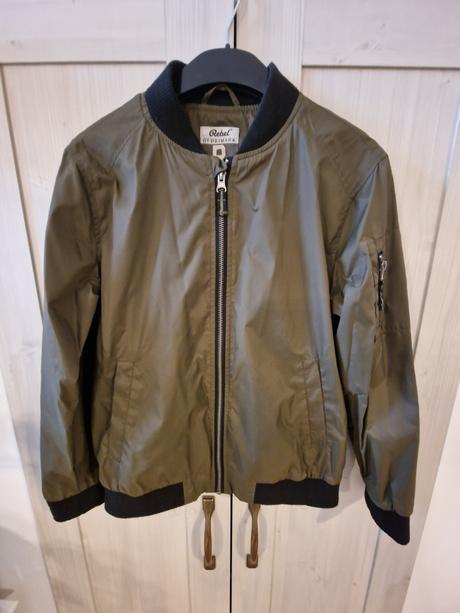 Tenka bomberova vetrovka primark v.152, primark,152
