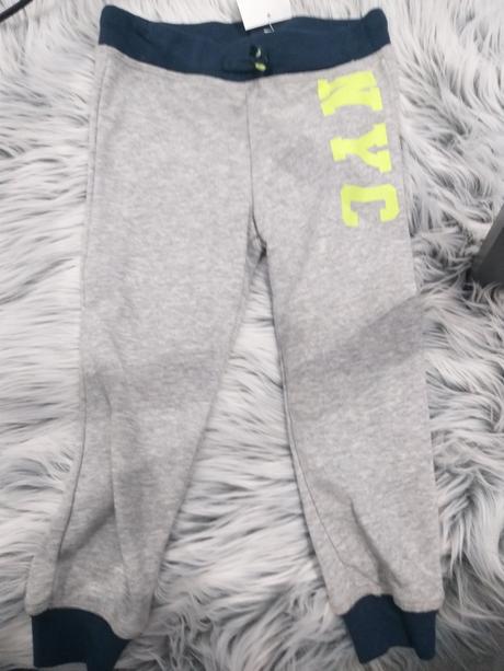 Nove teplaky, h&m,98