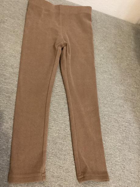 Rebrované legíny, sinsay,104