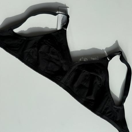 Nevystužená podprsenka bez kostíc 16170 čierna, 80d / 90d