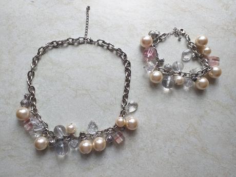 Náhrdelník + náramok,