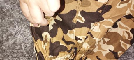 Maskáčové nohavice, 116