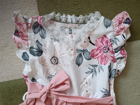 Dievčenské šaty, 140