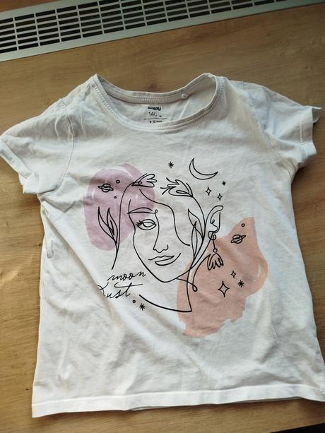 Tričko, sinsay,140