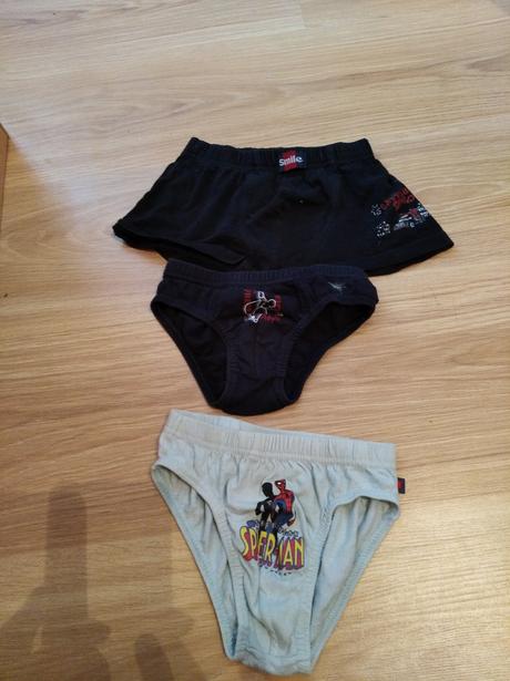 3 slipy - cena spolu, 104