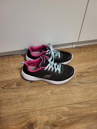 Tenisky skechers, skechers,38