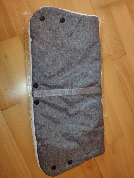 Rukávnik na kočík, 