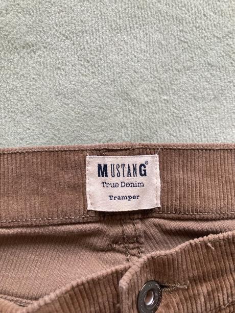 Mencestraky (mustang), mustang,s