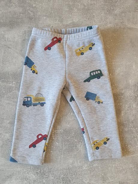 Autíčkové zateplené tepláčky, 80