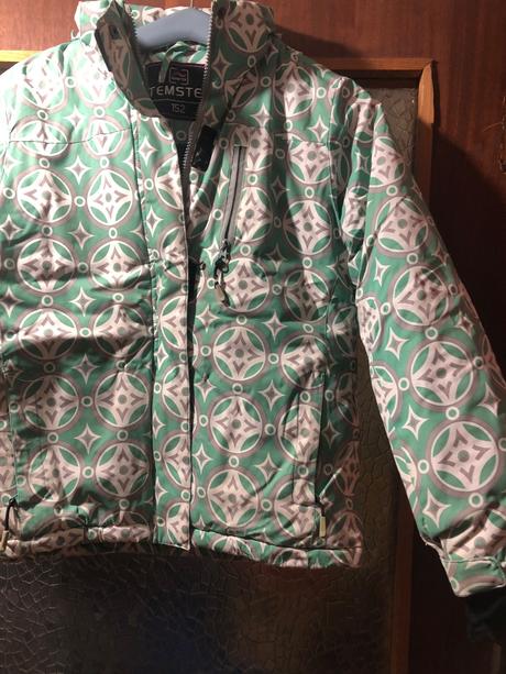 Lyžiarska bunda, 152