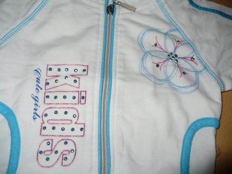 Mikinka 98, 98