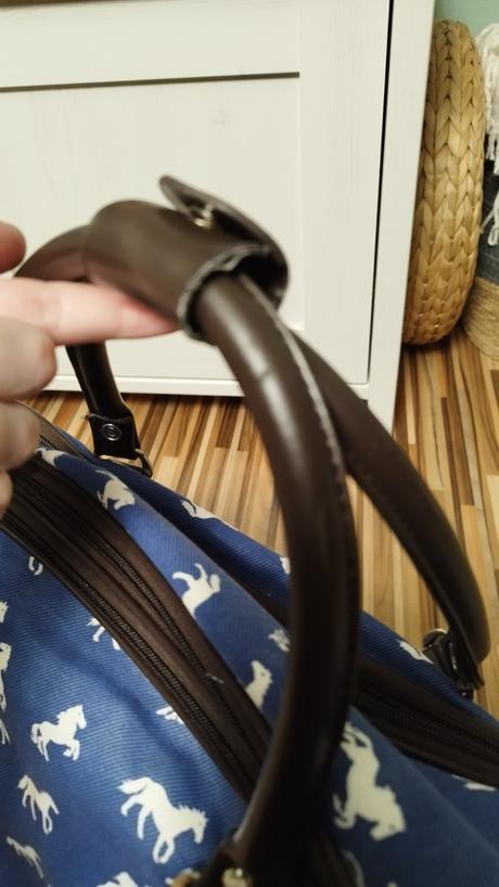 Cestovná taška na kolieskach, 