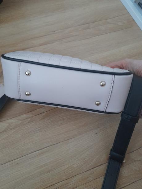 Guess kabelka ruzova, guess