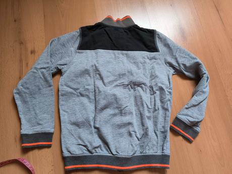 Mikina crivit, crivit,122