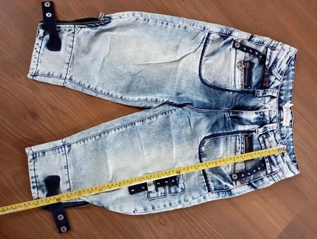 Rozlicne rifle rozlicne velkosti nech sa paci, 152