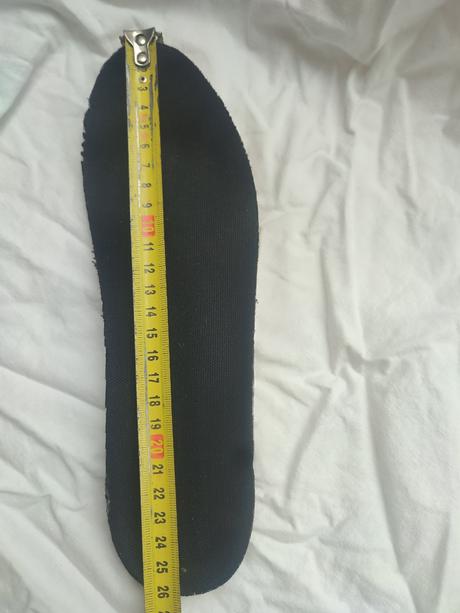 Botasky s kamienkami, guess,39