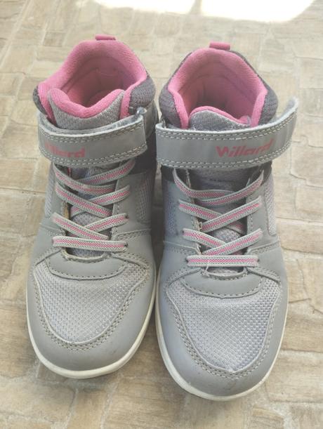 Vyššie tenisky, 30