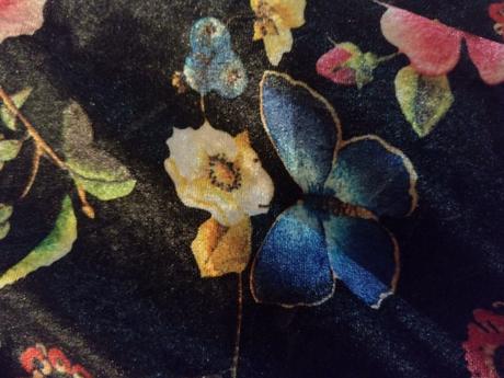 Zamatové šaty raglánový rukáv, 152