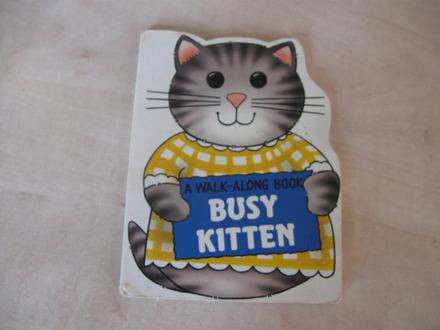 Leporelo - busy kitten, 