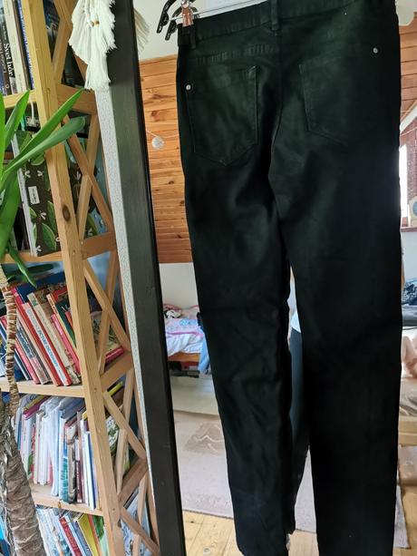 Cierne skinny rifle, esmara,36