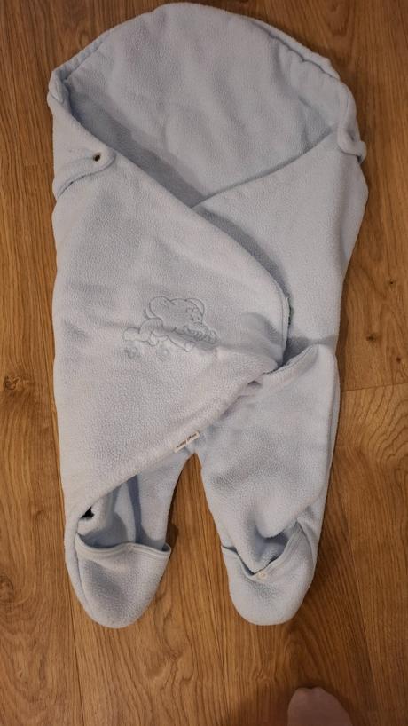 Zavinovacka do autosedacky, alebo kocika, 