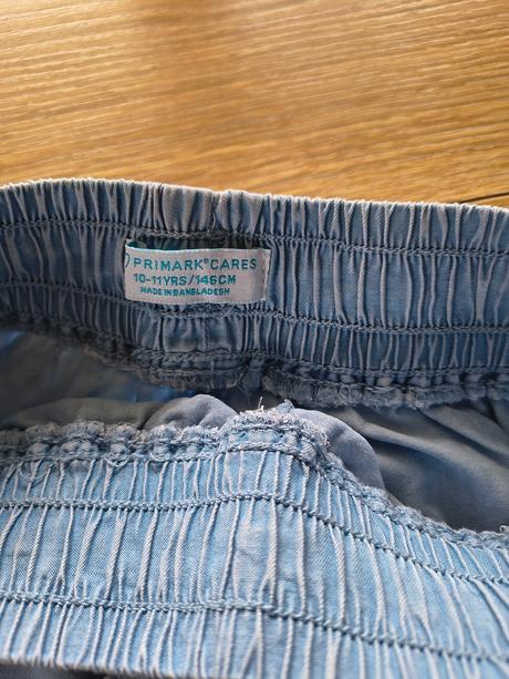 Ľahké letné kapsáče 140/146, primark,146