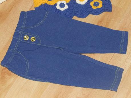 Kompletík (svetrík, legínky a čiapočka), 74