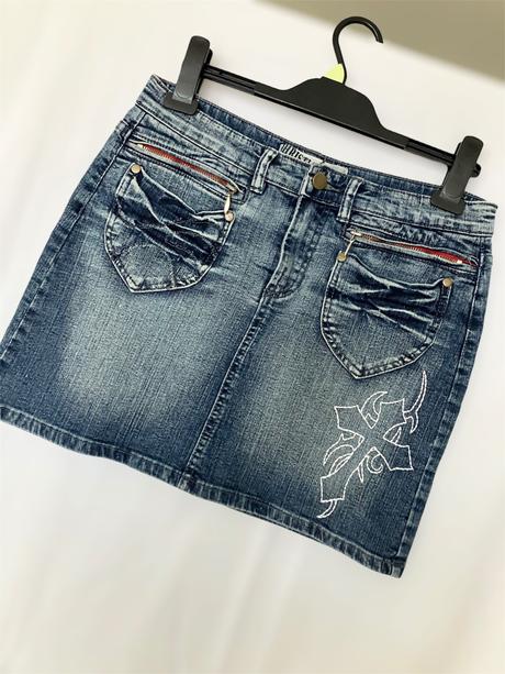 Dámska tmavomodrá rifľová minisukňa s výšivkou, 36 / s