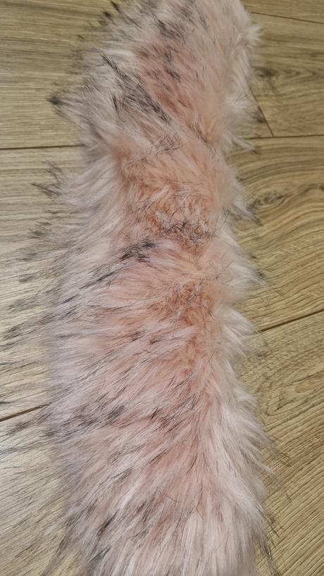 Kožušina na kapucňu, 