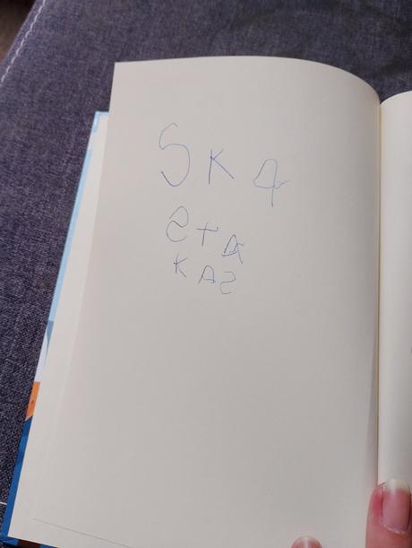 Kniha,