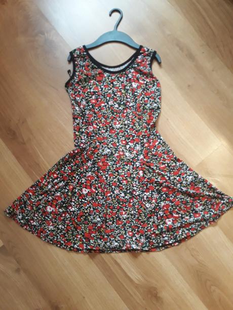 Letné šatičky, 128