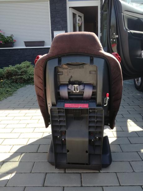 Autosedacka 18-25 kg, caretero