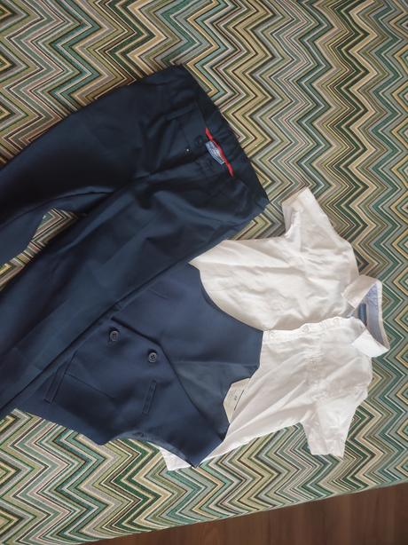 Slávnostný set, 104